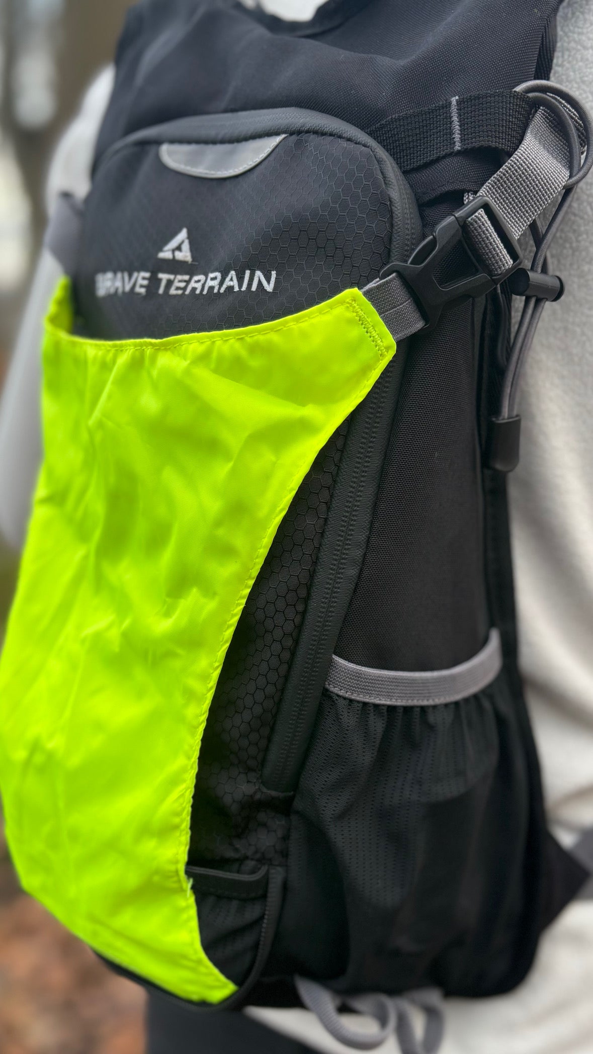 Brave Terrain 10L Hydration Backpack